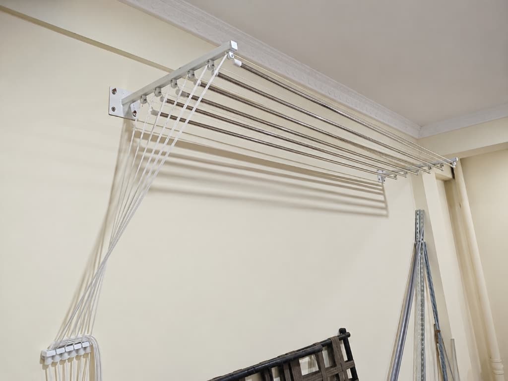 Ceiling Cloth Hangers - Wall Mounted Foldable Pulley Rack